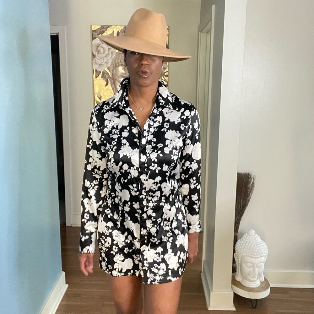 Floral Blouse - Picture 2 of 2
